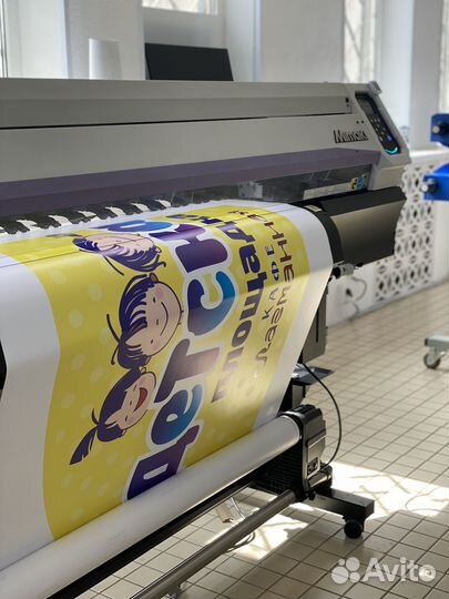 Интерьерная широкоформатная экосольвентная печать