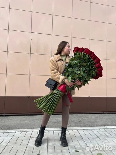 Премиум роза Эквадор метровая. Роза 100 см