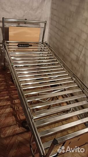 Кровать для лежачих больных с электроприводом