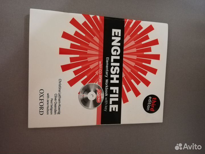 Elementary Student's Book. English File