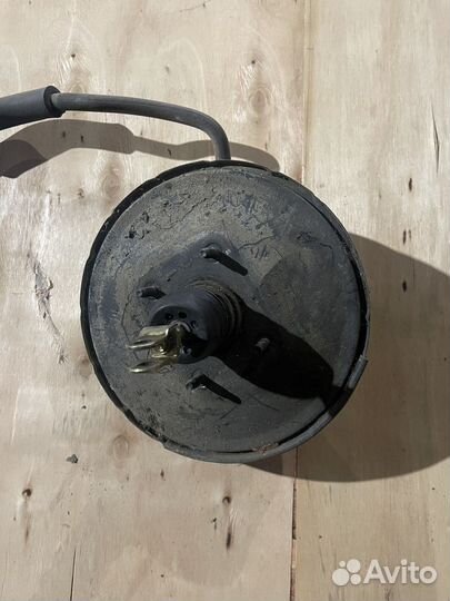 Вакуумник Mitsubishi galant 7