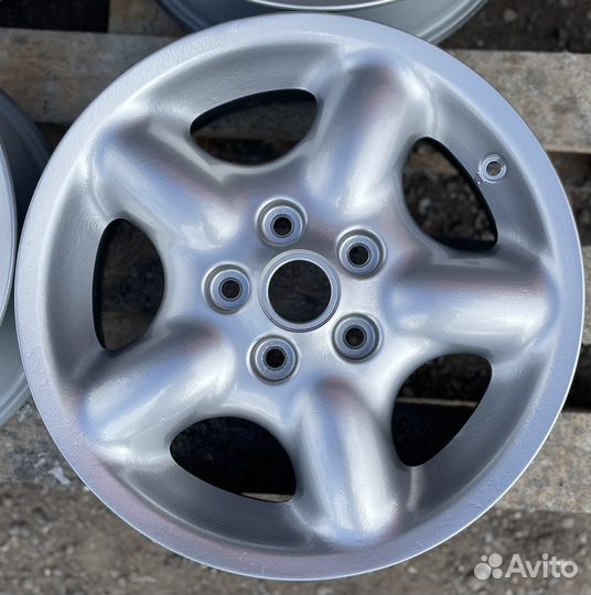 Литые диски Land Rover R16 5x114.3
