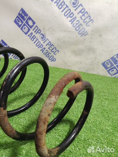 Пружина подвески передняя правая Nissan Tiida