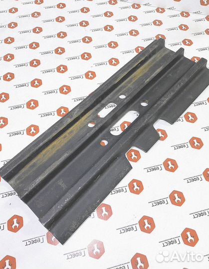 Башмак экскаватора 3G 600 мм 208-32-61110