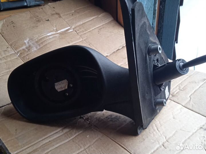 Рено симбол Клио зеркало боковое