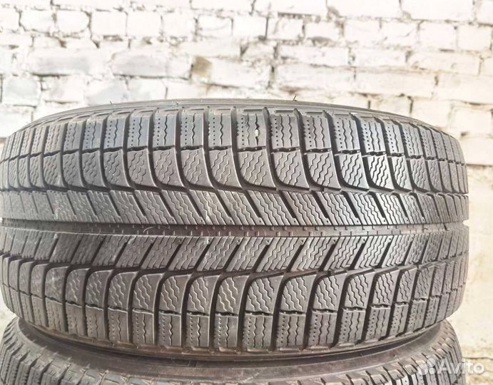 Michelin X-Ice 235/55 R17 98H
