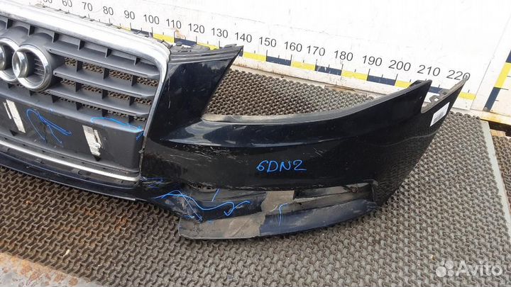 Бампер передний Audi A4/RS4/S4