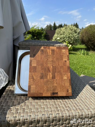 Торцевая разделочная доска с гастроемкостью