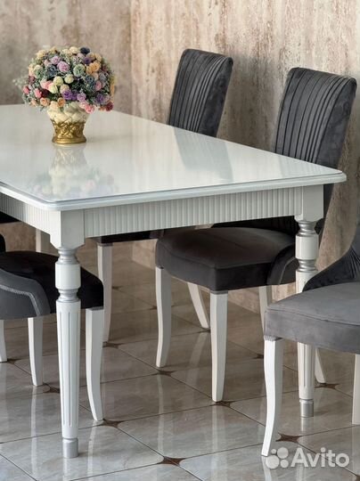 Столы и стулья для кухни. В наличии
