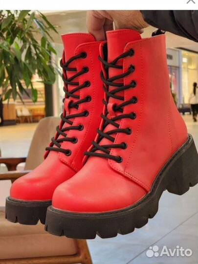 Ботинки женские 38 р, искусственная кожа новые