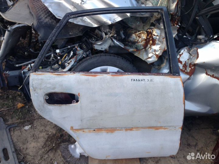 Дверь задняя правая Galant 7