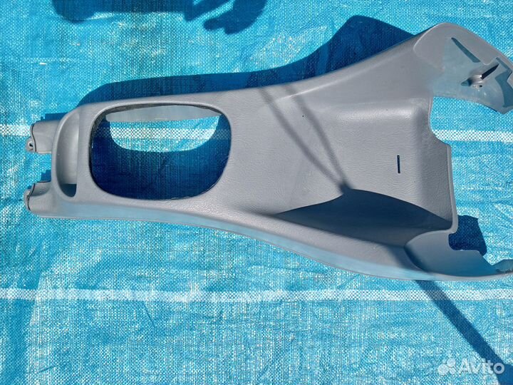 Консоль центральная (тоннель) Hyundai Accent 2