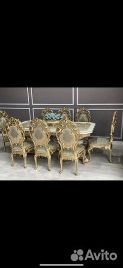 Столы и стулья