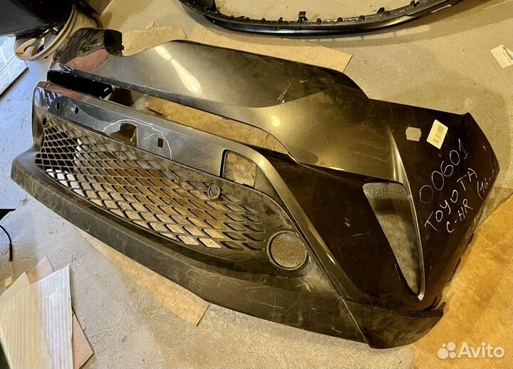 Бампер передний Toyota C-HR с 2016