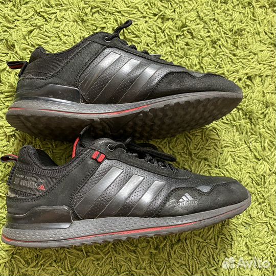 Кроссовки подростковые