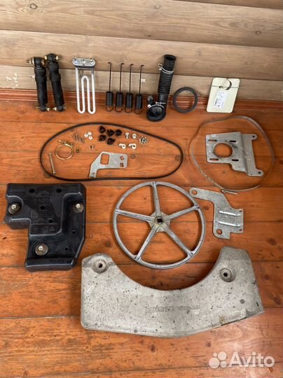 Запчасти от стиральной машины Ariston as1047ctx/B