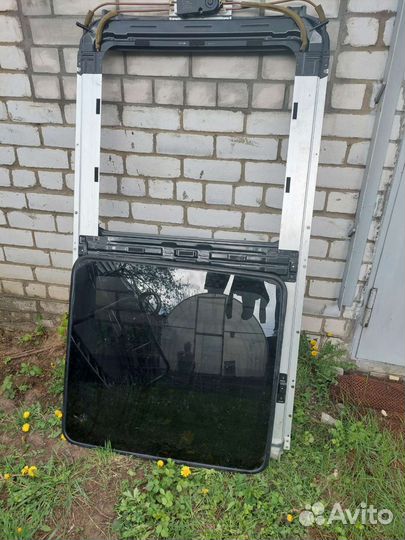 Mitsubishi pajero 4 люк в зборе