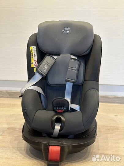 Britax romer advansafix i size 0-15 мес