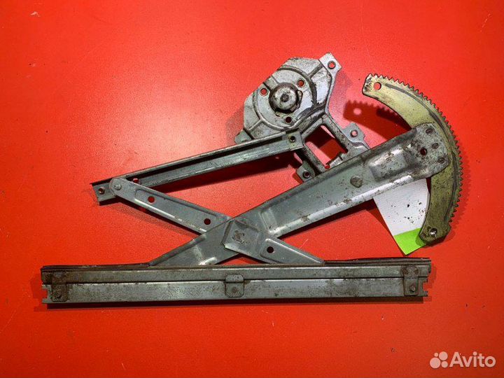 Стеклоподъемник передний правый Daewoo Matiz