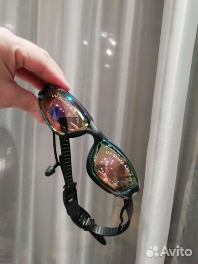 Очки для плавания