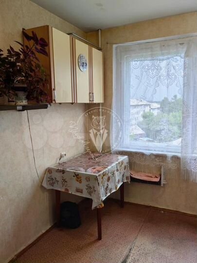 Комната 16 м² в 4-к., 3/5 эт.