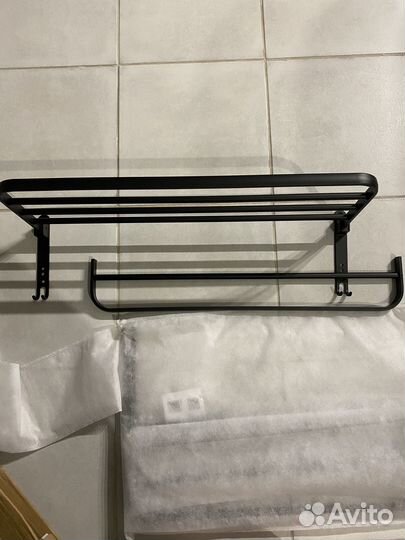 Полка в ванную комнату