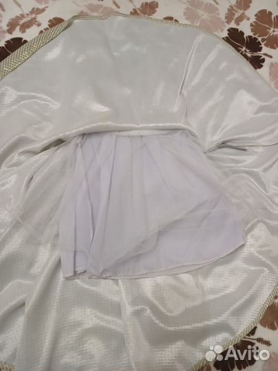 Платье праздничное