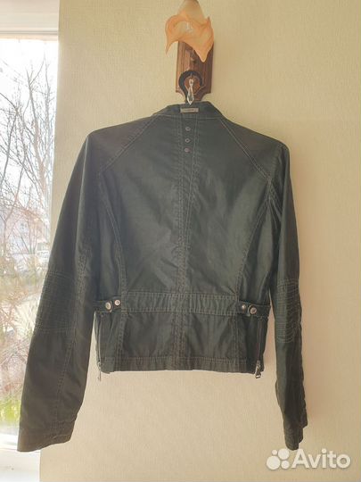 Куртка Bugatti демисезонная женская 42 44