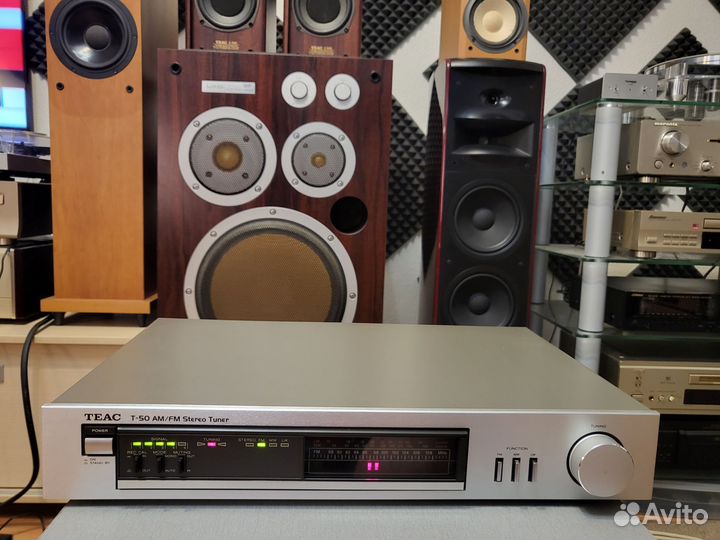 Тeaс T-50 Hi-Fi стерео тюнер, Japan