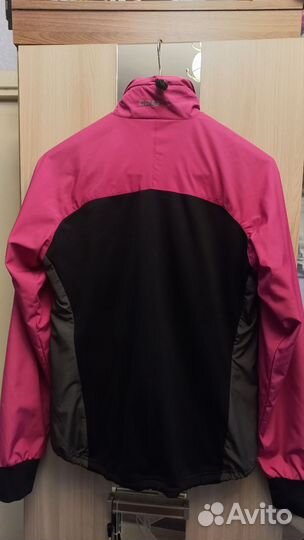 Куртка спортивная женская 46 р