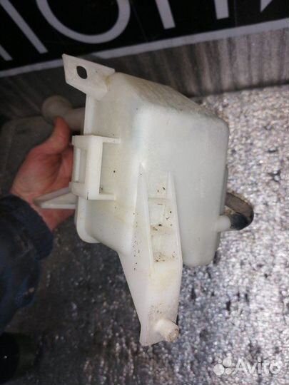 Бачок расширительный ZJ0115350A mazda Demio DY5W Z
