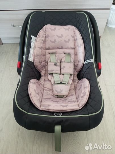 Автомобильное кресло Happy Baby Skyler V2