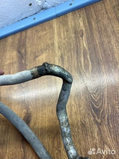 Трубка кондиционера Volkswagen Passat B5+ седан 1