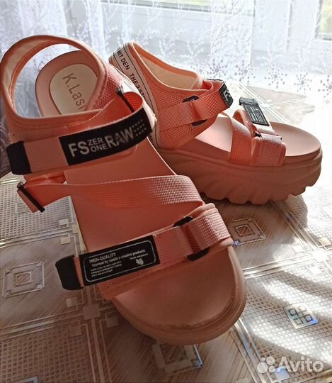 Босоножки для девочки