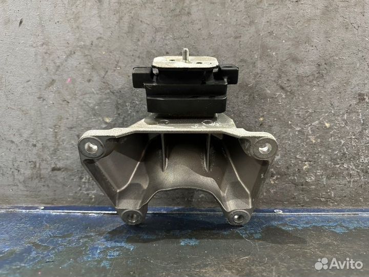 Подушка АКПП Bmw 5 F10 N55B30A 3.0T