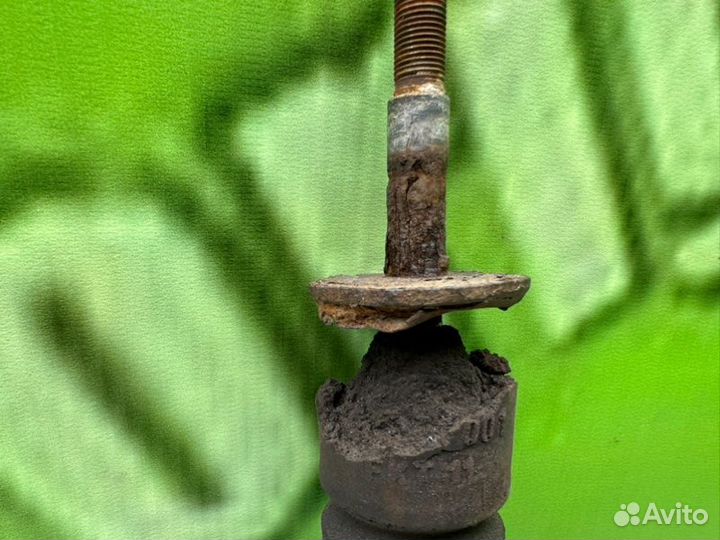 Амортизатор задний Mercedes-Benz W124 M103 3.0