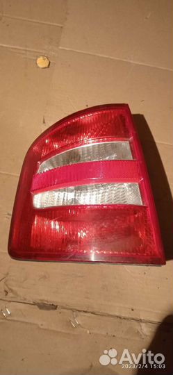 Фонарь задний левый Шкода Фабия универсал