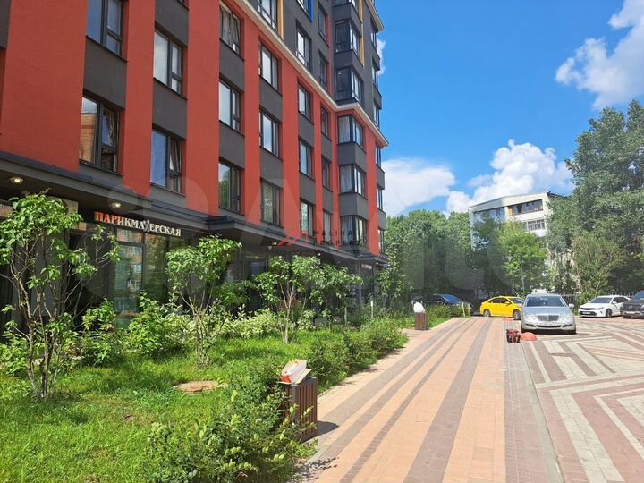 Помещение с арендатором вкусвилл, 173 м²