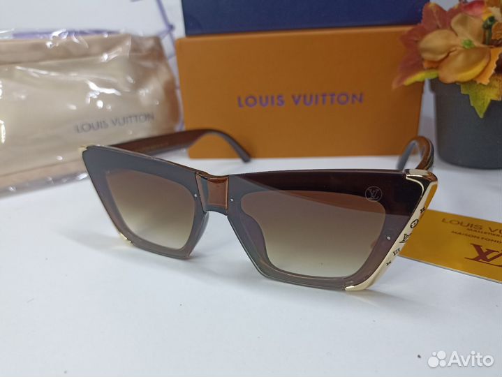 Солнцезащитные очки женские Louis Vuitton 0130