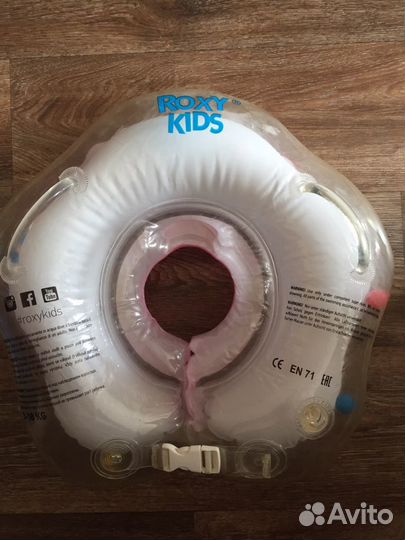 Надувной пончик (круг на шею для купания)