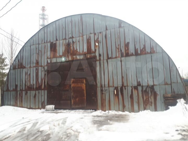 Здание, 525 м²