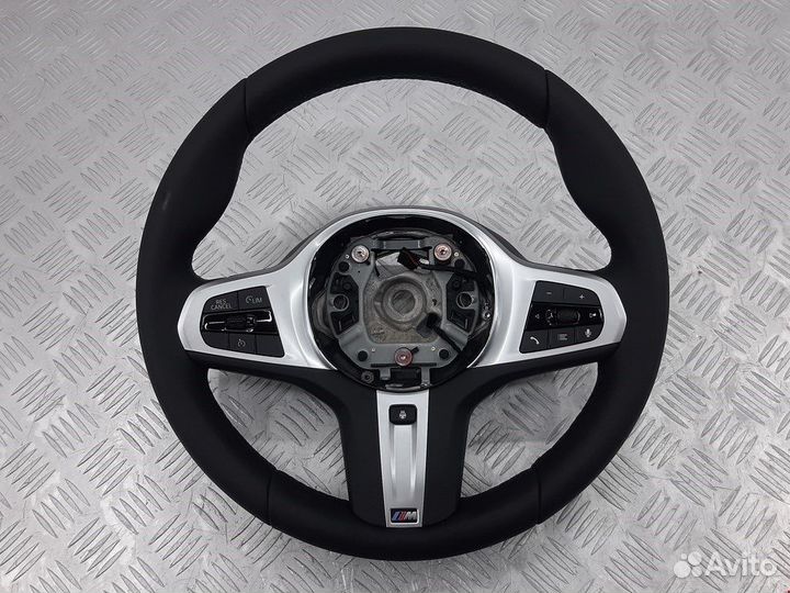 Руль для BMW 5-Series (G30/G31/G38) 32308008180