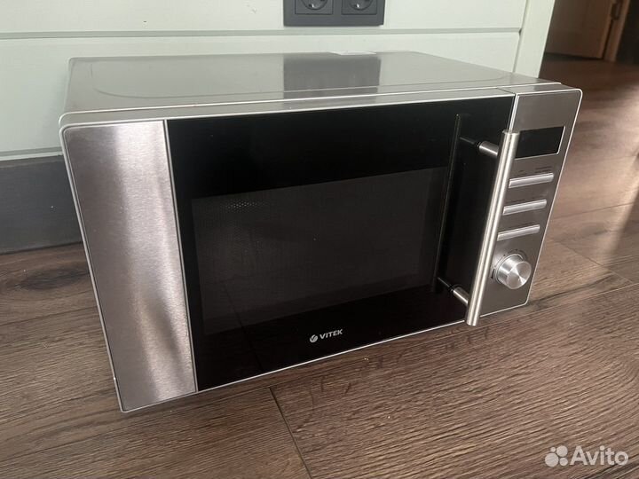 Микроволновая печь Vitek VT- 1652 SR