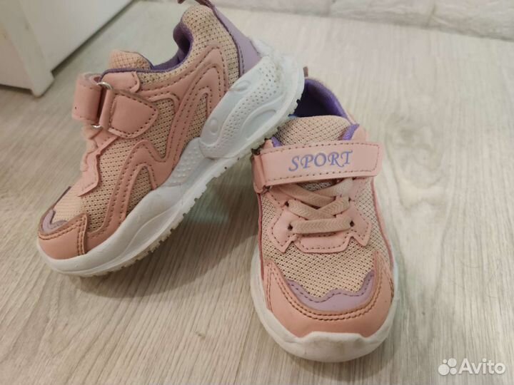 Кроссовки детские для девочек 22раз