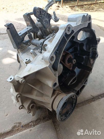 Коробка передач Фольксваген Джетта