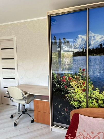 2-к. квартира, 56 м², 2/5 эт.