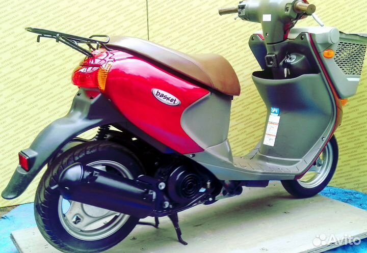Cкутер инжектор Suzuki Lets basket Япония