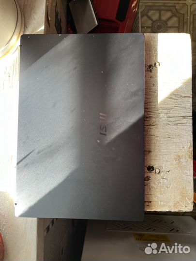 Ноутбук msi modern 14 i5 11557