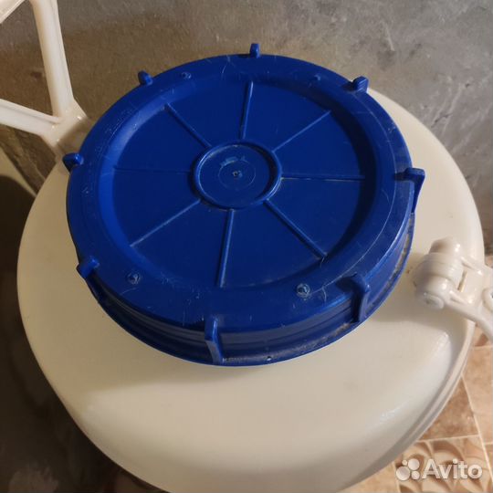 Большая пищевая бочка 60 литров. Пластик