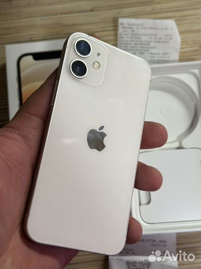 iPhone 12 mini, 64 ГБ